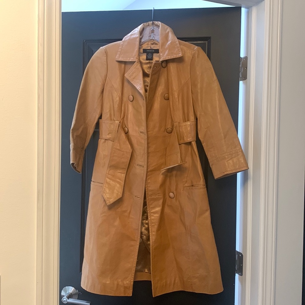 Arden b leather trench. 3/4 sleeves